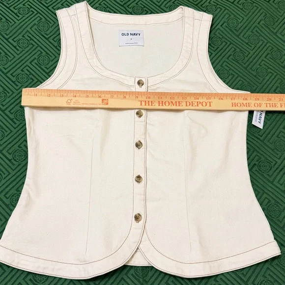 Old Navy Cream Button-Front Denim Vest M NWT - Picture 3 of 4